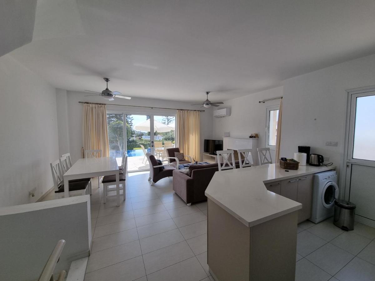 Coral Blue Bay Villa Coral Bay Extérieur photo