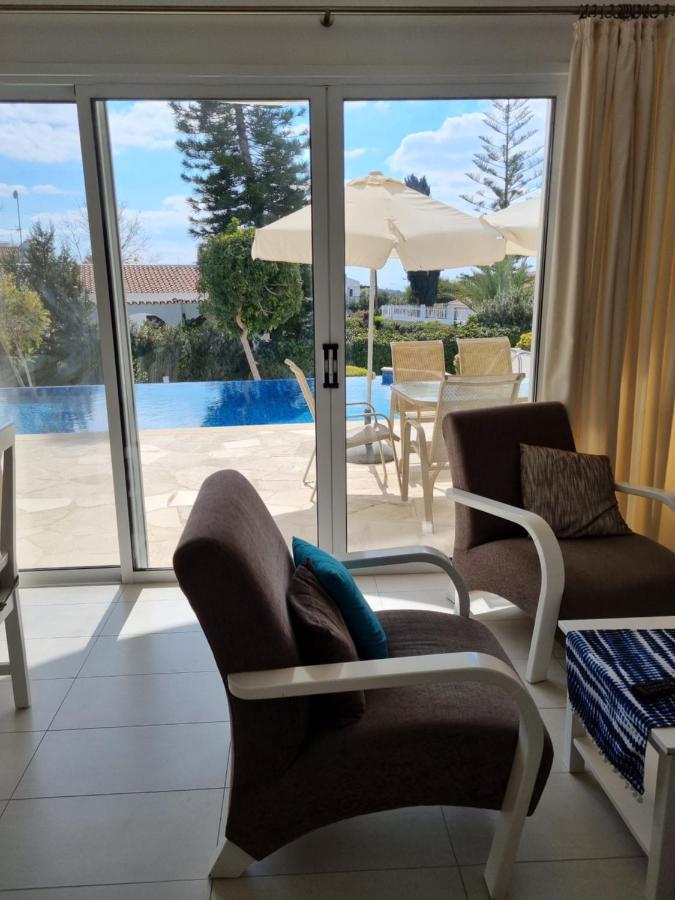 Coral Blue Bay Villa Coral Bay Extérieur photo