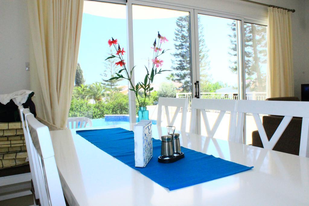 Coral Blue Bay Villa Coral Bay Extérieur photo