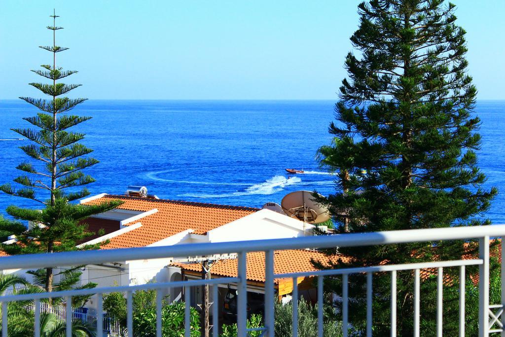 Coral Blue Bay Villa Coral Bay Extérieur photo